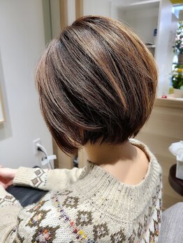 ヘアサロン R3の写真/美容室帰りのヘアスタイルがご自宅でも簡単に再現!!ドライカットだから可能な質感を体験ください!