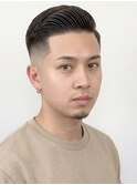 スキンフェードショートアップバングバーバースタイル爽やか短髪
