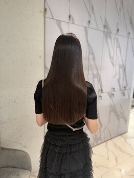 レックス アオヤマ(RexAOYAMA)の写真/潤艷髪質改善で思わず触れたくなるうるツヤ美髪へ