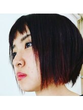 チチヘアーワークス(titi HAIR WORKS) インナーカラーボブ