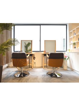 《関内駅徒歩2分》2席のみの贅沢なプライベート空間♪日々の疲れを癒す至福のサロンタイムをご提供！