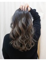 サーティーン(THIRTEEN) 地毛を残した♪大人ハイライト&グラデーションカラー