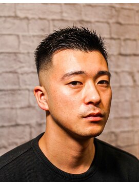 銀座マツナガ 新宿野村ビル店 スキンフェード