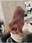 ピンクベージュ