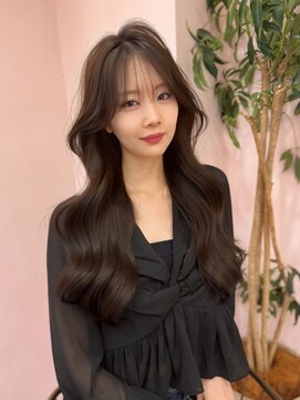 ボタン シブヤ(VOTAN SHIBUYA) 韓国ヘア/顔まわりカット/くびれヘア/前髪あり/シースルーバング