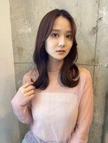 大人可愛いを叶える　くびれミディー