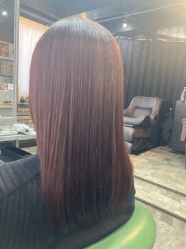 ソーヤ(SAWYER) ピンクブラウンの美髪セミロングストレート