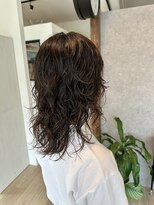 エンクス(enks.) セミロングウルフウェーブ