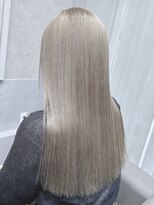 アンプル 天神店&nbsp;ブリーチ　ケアプロ　ミルボン最高級トリートメント　ハイトーン