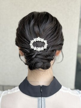 オウルヘアー(Owl hair) シニヨンアレンジ/結婚式アレンジ