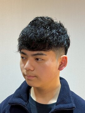 ジェントル(GENTLE) 視線を奪う◎外国人風スペインカール × ハイフェード