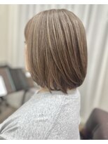 ラウラアンドロー(LAURA&RO)&nbsp;ダブルカラー/ケアブリーチ/インナーカラー/ベージュ【塚口】