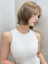 ソヨン 大宮2号店(SOYON)&nbsp;【ブリーチ無し13トーン】切りっぱなしボブ/オリーブベージュ