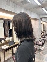ファム(Fann.)&nbsp;ナチュラル外ハネミディ×顔まわりカット