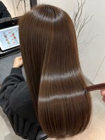 ロゼラヴィ(rosee Ravie)&nbsp;AVEDAカラー+「国内最高峰」ダメージレストリートメント