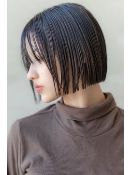 メゾンバイハバナ(maison by HAVANA) 大人かわいいフェザーバングココアブラウンマッシュショートボブ