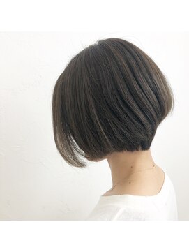 コーシェリ(koseling) ショートボブ