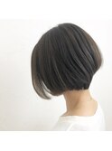 ショートボブ