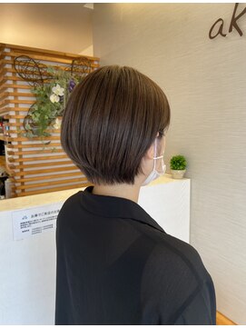 アカラ ヘアー akala hair ショート