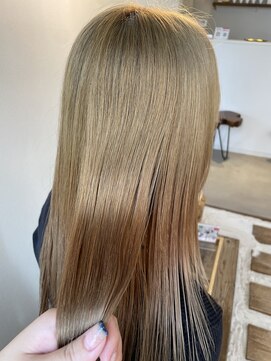 ココルアナ(coco luana) ミルクティーカラー/韓国/髪質改善/レイヤーカット