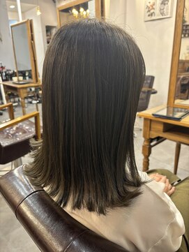 レイリー(LAiLy) ダークオリーブグレージュ