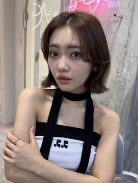 ルームバイシー 新宿(Loom. by Sea) くびれボブ×暗めカラー/新宿