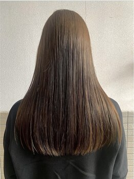 ミニ(mini)の写真/【髪質改善トリートメント取り扱い◎】髪の傷みが気になる方必見！ダメージレスにこだわった施術で艶髪へ♪