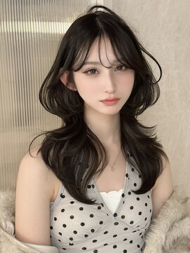 ヴェイナゴヤ(VEYY. nagoya) くびれヘア／レイヤーカット／グレージュカラー