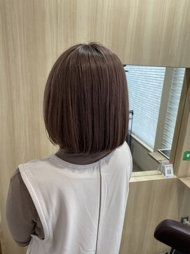 互感 近岡店 ハイトーンボブ