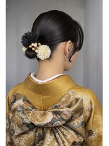 イリ(iLi) 【iLi×Ryong】卒業式ヘアセット&着付け