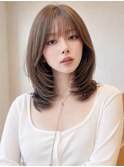 小顔ミディアムレイヤーハッシュカットボブブリーチなしベージュ