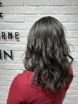 ヘア スパ ビューティー エールフォルム(HAIR SPA BEAUTY YELLFORME) コントラストハイライト×ホワイトグレージュ