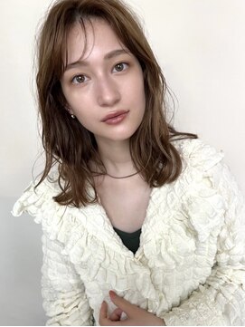 ステイシーオギクボ(stay she ogikubo) シースルーバング×顔周りレイヤーロブ