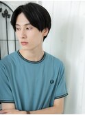 黒髪シンプルセンターパートおしゃれショートA草加10代20代30代