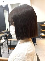 ネオリーブ クーロ(Neolive curro)&nbsp;【地毛風ストレート】で顎ラインボブ◎