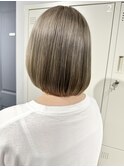 透明感♪ハイトーングレージュ_レイヤーボブ13200円