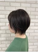 束感ショートボブ
