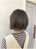 切りっぱなし前下がりスタイル
