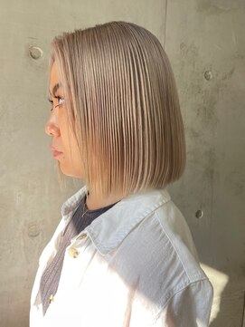 ソルトウォーター(SALT WATER) レイヤーカット/ベージュ/韓国ヘアー/ブリーチあり/恵比寿/