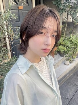 シエン 恵比寿(CIEN) ナチュラルに仕上げた韓国外ハネのミディアムレイヤーボブ