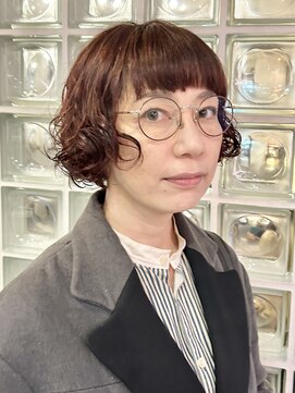 ナループロアツム(Nalu pu loa Tsum) ショートボブパーマ/外国人風パーマ/ボブパーマ