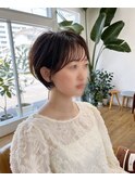 耳かけショート。オリーブブラウン。