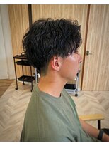 ダイガクドオリ美容室&nbsp;ツイストスパイラルパーマ