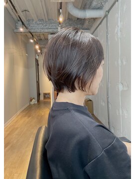 コーイ(cooi) cooi 吉祥寺 ナチュラルショート×大人ショートヘア