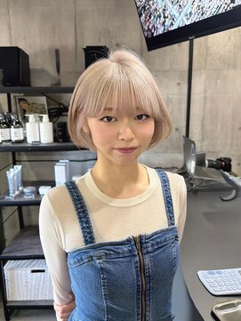 ノーン(NONE) グレージュカラー