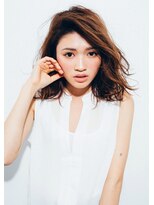 ナチュラ(natura)&nbsp;篠原涼子 ☆ミディアムスタイル 明るい白髪染め