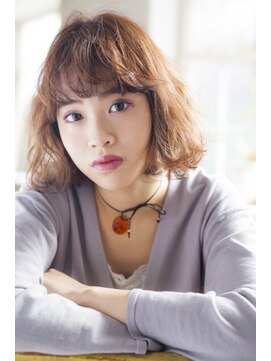 サングース(Sungoose) sungoose tokyoネオウルフ毛先パーマフォギーベージュ耳かけ