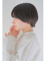 ラミ(L'ami) 『 暗髪 ×  透け感 』マッシュショート 丸みシルエット☆