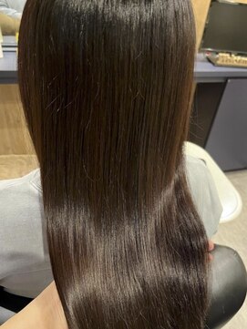 カミケンパセオ(kamiken.paseo) 手触り◎やわらかい美艶ロングヘア【カミケンパセオ】