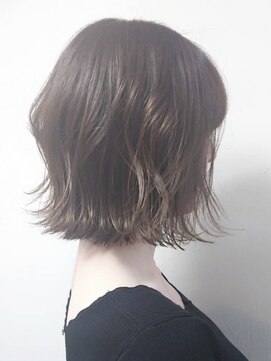 カミケン 方木田店(kamiken.) 切りっぱなし抜け感かわいい外ハネボブ【カミケン方木田店】